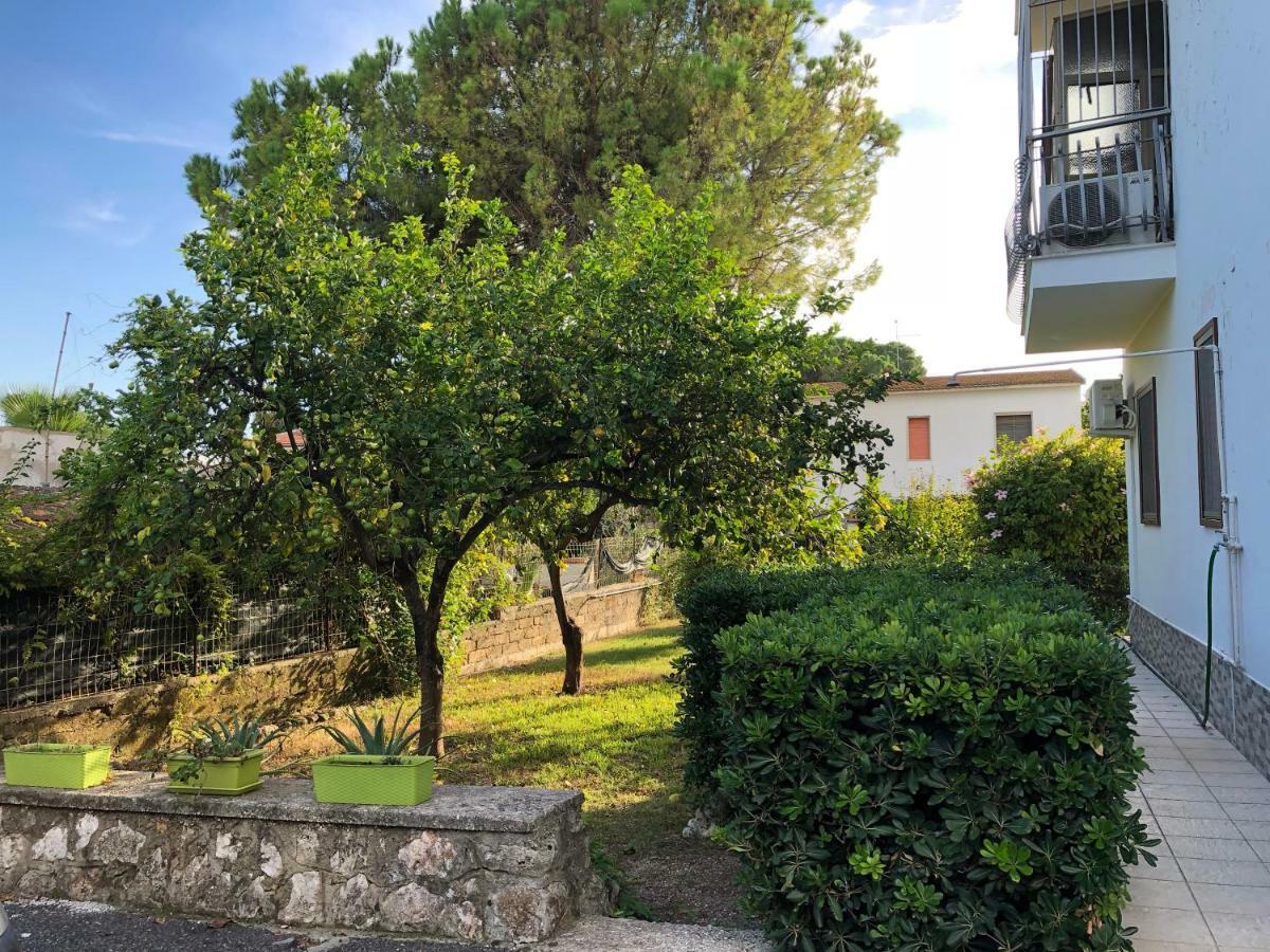 La Maison De Daniele Et Maria Apartment Fontane Bianche Exterior foto